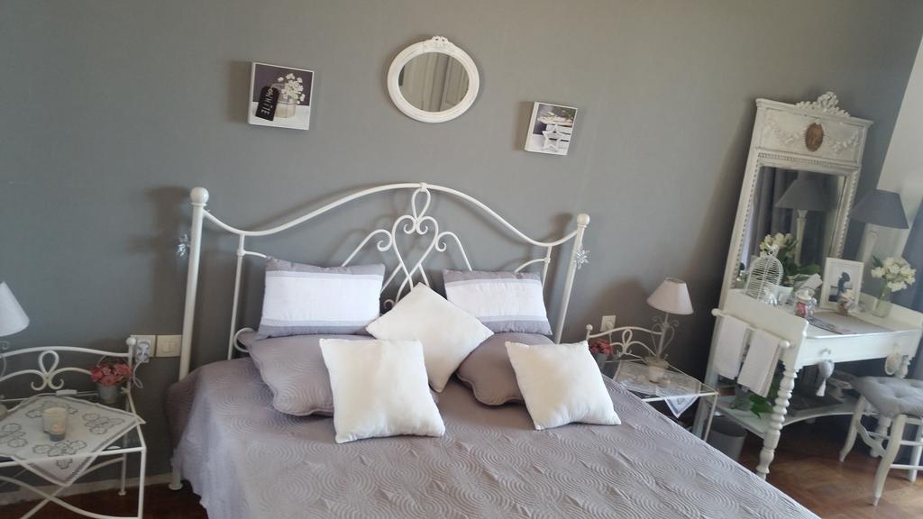 Appartement La Tuiliere à Saint-Laurent-du-Var Extérieur photo